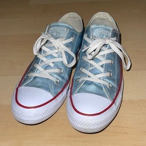 Women’s converse